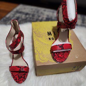 Kenneth Cole New York Red Leather Brooke Cross Sandals size 8.5